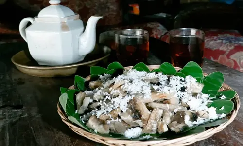 Mengupas Sejarah Gatot: Makanan Jadul yang Kini Jarang Ditemukan